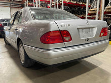 Load image into Gallery viewer, HEATER BLOWER MOTOR Mercedes E320 E300 1996 96 - 99 - NW465010
