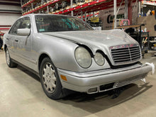 Load image into Gallery viewer, THEFT LOCKING COMPUTER E300D E320 SL320 S420 96 97 - NW465042
