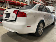 Load image into Gallery viewer, HEADLIGHT LAMP ASSEMBLY Audi A4 S4 05 06 07 08 09 Left - NW465770
