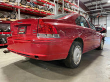 Load image into Gallery viewer, AC COMPRESSOR Volvo S60 V70 XC90 1999 99 00 01 02 - 08 - NW545917
