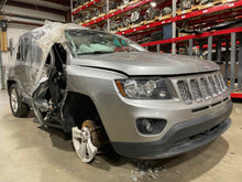 Load image into Gallery viewer, Transfer Case Jeep Compass 2017 - NW467902

