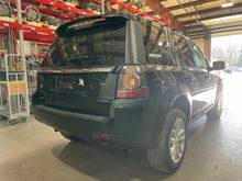 Load image into Gallery viewer, Throttle Body Land Rover LR2 2015 - NW469646
