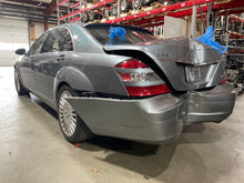 Load image into Gallery viewer, RADIATOR OVERFLOW BOTTLE CL550 CL600 CL63 CL65 S350 S400 S450 Cdn 07-14 - NW471459
