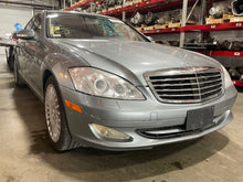 Load image into Gallery viewer, CD PLAYER S450 Cdn S550 S600 S63 S65 SL55 SL550 SL600 SL65 07 08 - NW471691
