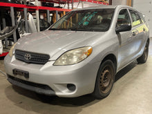 Load image into Gallery viewer, AIR CLEANER BOX Toyota Corolla Matrix 02 03 04 05 06 07 08 - NW471865
