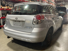 Load image into Gallery viewer, SPEEDOMETER CLUSTER Toyota Matrix 04 05 06 07 08 - NW472225
