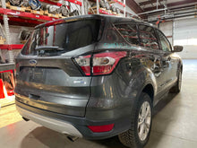 Load image into Gallery viewer, RADIO Ford Escape 2015 15 2016 16  AM FM CD MP3 - NW473407
