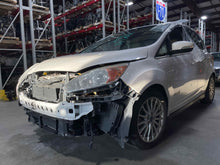 Load image into Gallery viewer, Air Cleaner Box Buick C-MAX 2013 - NW475591
