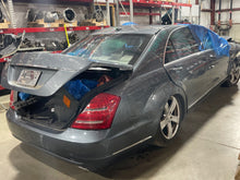 Load image into Gallery viewer, Exterior Door Handle Mercedes-Benz SL500 2010 - NW476214
