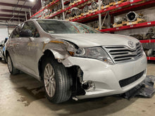 Load image into Gallery viewer, SPEEDOMETER CLUSTER Toyota Venza 2009 09 2010 10 - NW476760
