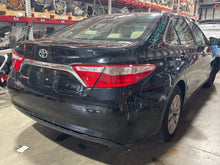 Load image into Gallery viewer, FRONT CV AXLE SHAFT Toyota Camry 12 13 14 15 16 Right - NW476402
