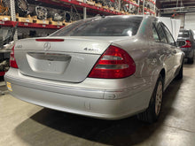 Load image into Gallery viewer, FRONT DRIVE SHAFT Mercedes E320 E350 E280 2004 04 2005 05 06 07 08 - NW477422
