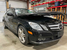Load image into Gallery viewer, POWER BRAKE BOOSTER C230 C250 C300 C350 C63 E300 E350 E400 E550 08-15 - NW479390
