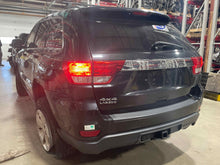 Load image into Gallery viewer, OUTER TAIL LIGHT LAMP Jeep Grand Cherokee 11 12 13 Left - NW480768
