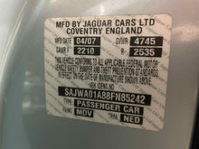 Load image into Gallery viewer, Windshield Wiper Motor Jaguar S Type 2008 - NW482405
