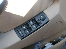 Load image into Gallery viewer, RADIATOR BMW X5 2000 00 2001 01 02 03 04 05 06 Auto - CTL234855
