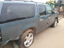 Load image into Gallery viewer, [INVENTORYCAR_YEAR_MAKE_MODEL] FRONT DRIVE SHAFT - CTL236040
