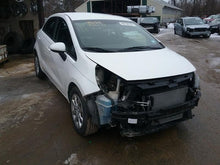 Load image into Gallery viewer, POWER STEERING GEAR Kia Rio 12 13 14 15 16 17 - CTL249903
