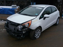 Load image into Gallery viewer, POWER STEERING GEAR Kia Rio 12 13 14 15 16 17 - CTL249903
