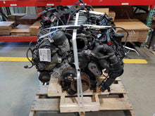 Load image into Gallery viewer, THROTTLE BODY LR4 Range Rover Range Rover Sport 10 11 12 13 - NW488306
