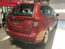 Load image into Gallery viewer, TAIL LIGHT LAMP ASSEMBLY Kia Rondo 07 08 09 10 11 12 Left - NW488320
