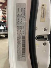 Load image into Gallery viewer, Air Cleaner Box Jeep Compass 2016 - NW487540
