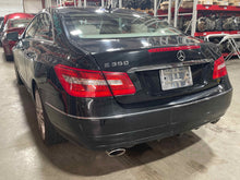 Load image into Gallery viewer, REAR AXLE SHAFT E250 Van C230 C250 C300 C350 C63 E250D E300 08-17 MT - NW488943
