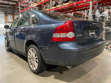 Load image into Gallery viewer, CV AXLE SHAFT Volvo S40 V50 2004 04 2005 05 2006 06 07 08 09 10 Left - NW488946
