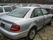 Load image into Gallery viewer, MANUAL TRANSMISSION A4 Passat 2000 00 2001 01 2002 02 VIN D - MM511177
