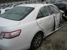 Load image into Gallery viewer, TRANSMISSION Toyota Camry 07 08 09 10 11 VIN B - MM511572
