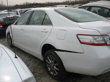 Load image into Gallery viewer, TRANSMISSION Toyota Camry 07 08 09 10 11 VIN B - MM511572
