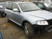 Load image into Gallery viewer, AC COMPRESSOR Passat Phaeton Toureg 02 03 04 05 06 - MM514341
