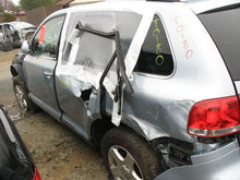 Load image into Gallery viewer, AC COMPRESSOR Passat Phaeton Toureg 02 03 04 05 06 - MM514341
