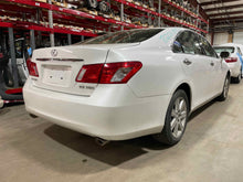 Load image into Gallery viewer, FOG LAMP LIGHT Lexus ES350 2007 07 2008 08 2009 09 Right - NW494491

