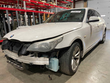 Load image into Gallery viewer, WHEEL RIM 528i 535i 550i 08-10 17x8 ALLOY - NW498118
