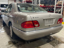 Load image into Gallery viewer, TRANSMISSION E300d E320 E430 E55 1998 98 1999 99 AWD - NW501695
