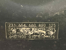 Load image into Gallery viewer, AMPLIFIER E250 Van C250 C300 C350 C63 CLS550 CLS63 E250D E300 12-15 - NW501606
