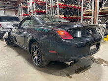 Load image into Gallery viewer, Fuse Box  LEXUS SC430 2004 - NW501895
