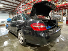 Load image into Gallery viewer, SIDE VIEW DOOR MIRROR E300 E350 E400 E550 E63 10 11 12 13 Right - NW503180
