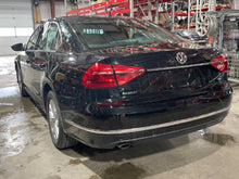 Load image into Gallery viewer, AUTOMATIC TRANSMISSION Beetle Jetta Passat 14 15 16 - NW504038
