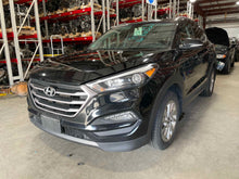 Load image into Gallery viewer, Washer Reservoir Bottle Hyundai Tucson 2016 - NW505956
