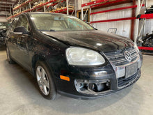Load image into Gallery viewer, SIDE VIEW MIRROR Volkswagen Jetta 2005 05 2006 06 07 08 09 10 Right - NW508585
