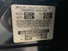 Load image into Gallery viewer, BODY CONTROL MODULE BCM COMPUTER Vanden Pl XJ XJL XJR 10-12 - NW508501
