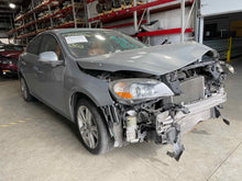 Load image into Gallery viewer, WHEEL RIM S60 XC60 11 12 13 17x8 ALLOY - NW528717

