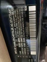 Load image into Gallery viewer, AIR CLEANER BOX Mercedes-Benz E320 E430 E500 E55 00 01 02 03 - NW511794
