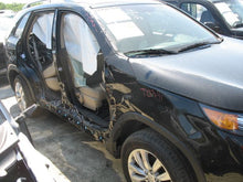 Load image into Gallery viewer, REAR TEMPERATURE CONTROLS Kia Sorento 2011 11 - MM525889
