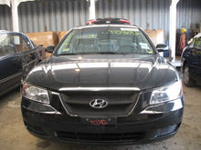 Load image into Gallery viewer, Transmission Hyundai Sonata 2007 - MM522033
