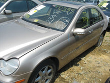 Load image into Gallery viewer, RADIO C230 C240 C32 C320 CLK320 CLK430 CLK500 CLK55 2001-2004 - MM528757
