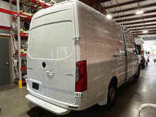 Load image into Gallery viewer, Radiator Fan Assembly  MERCEDES SPRINTER 2500 2021 - NW514836
