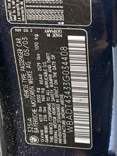 Load image into Gallery viewer, Air Cleaner Box  BMW 525I 2003 - NW516578
